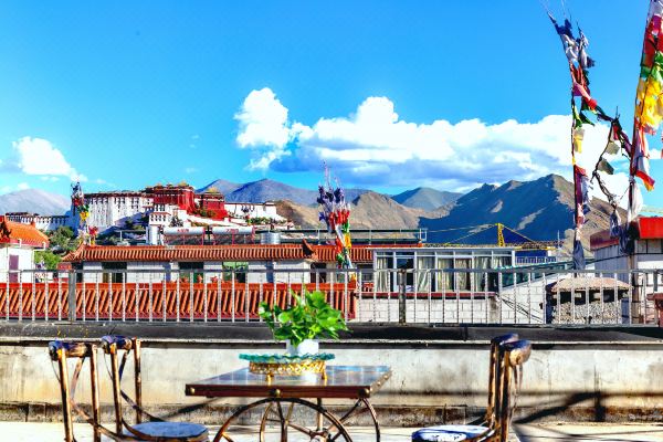 拉萨倾城观景酒店(布达拉宫店)